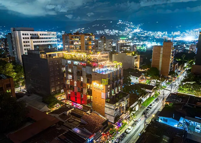  Masaya Medellin