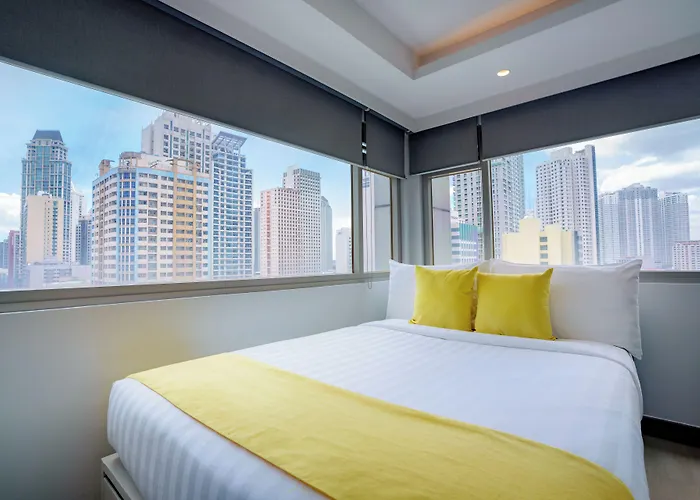 Сity center hotels Mini Suites Eton Tower Makati