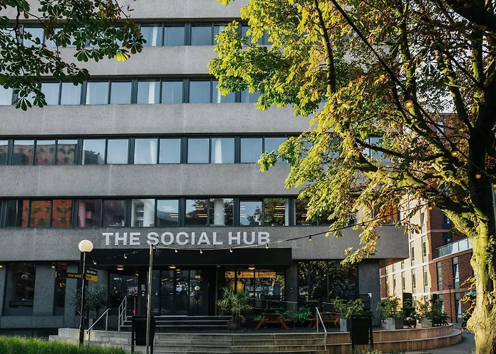 Social Hub West