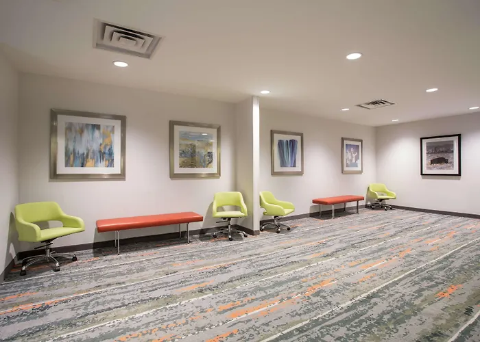 In Luxury hotels Hampton Inn & Suites Denver-Downtown