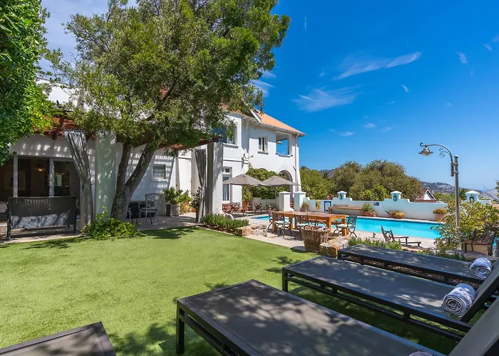 Abbey Manor Luxury Guesthouse