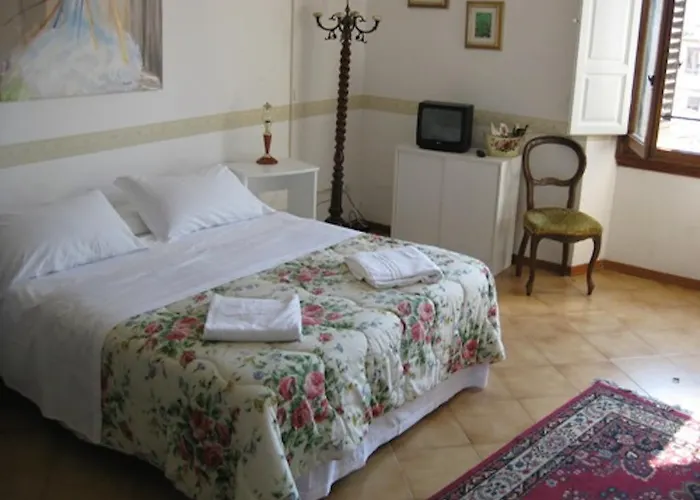 Hotel vicino al College: Hostel Veronique
