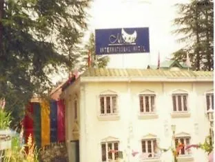 4 star hotel: Moon International Hotel