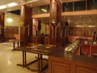 4 star hotel: Moon International Hotel