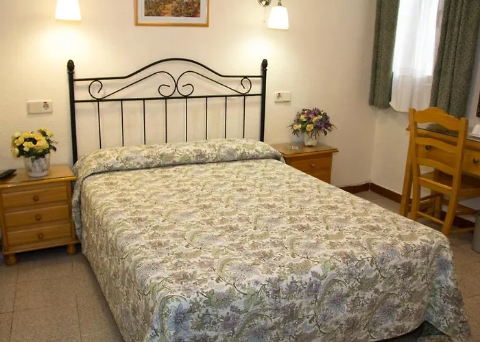 Albergo economico: Hostal Los Alpes