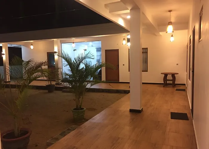 Hotel: Blue Wings Beach Hotel
