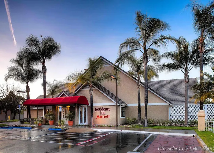 Pet Friendly hotel: Residence Inn By Marriott San Diego Central