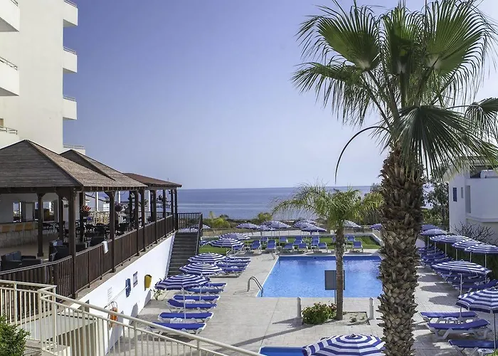 Cavo Zoe Seaside
