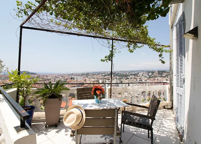  Le Panoramic Boutique