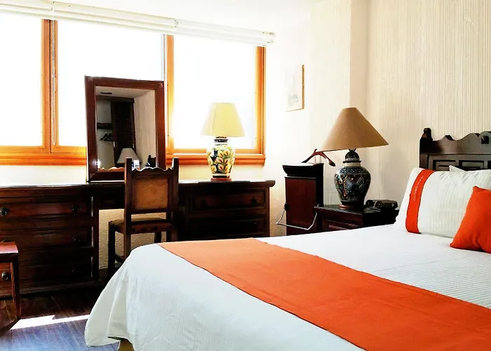 Luxury hotel only: Amberes 64, An Ascend Collection Hotel