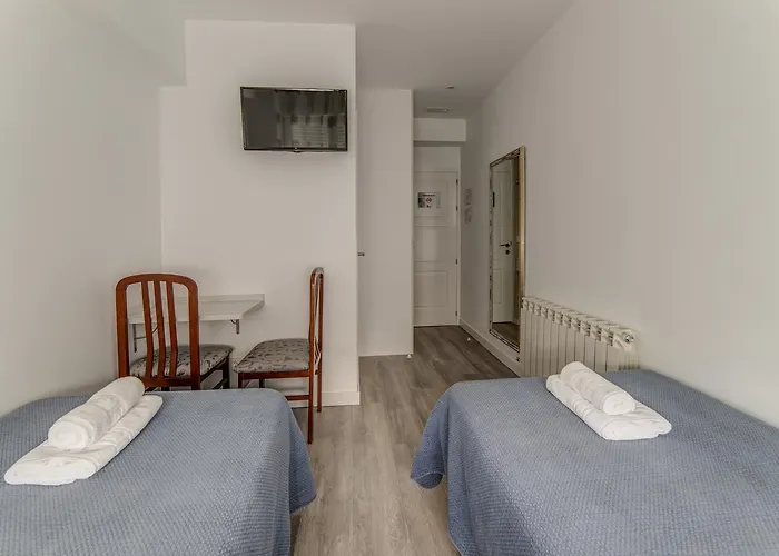  Hostal Lar