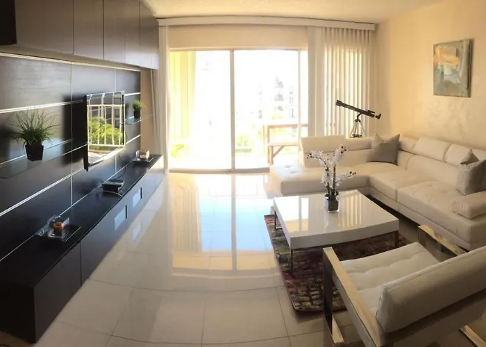 Hotels with tennis Sunny Isles Ocean Reserve Condo Apartments