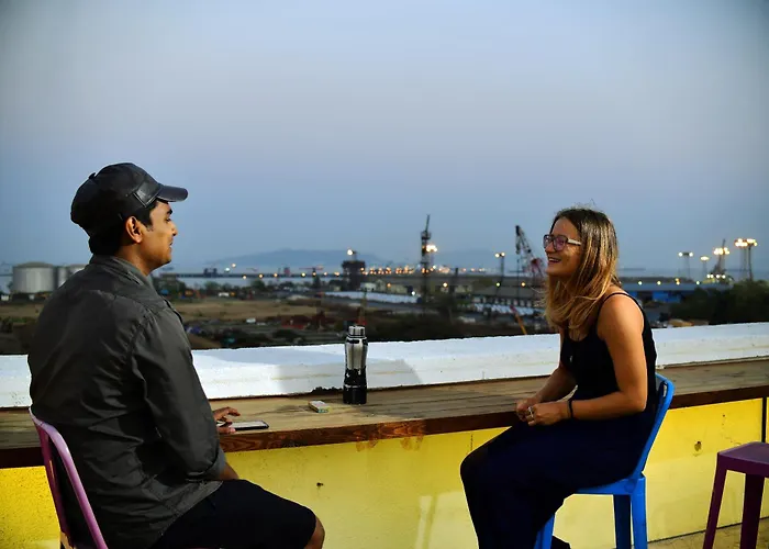 Beach hotel: Gostops Lite Mumbai