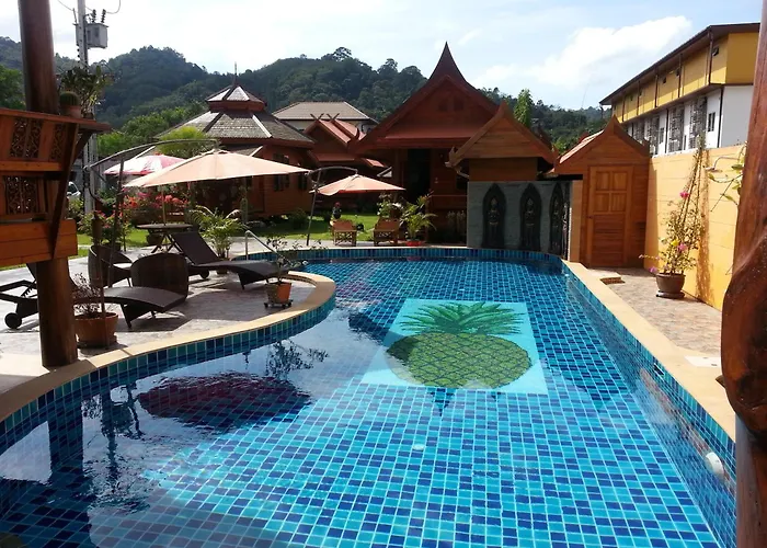 Hôtel 3 étoiles: Golden Teak Resort Baan Sapparot