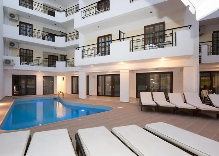 Hotel met uitzicht: Artemis Hotel Apartments