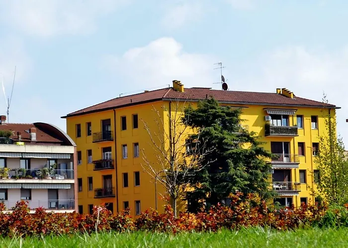 Hotel: Parcosantateresa Suites Loc-02279