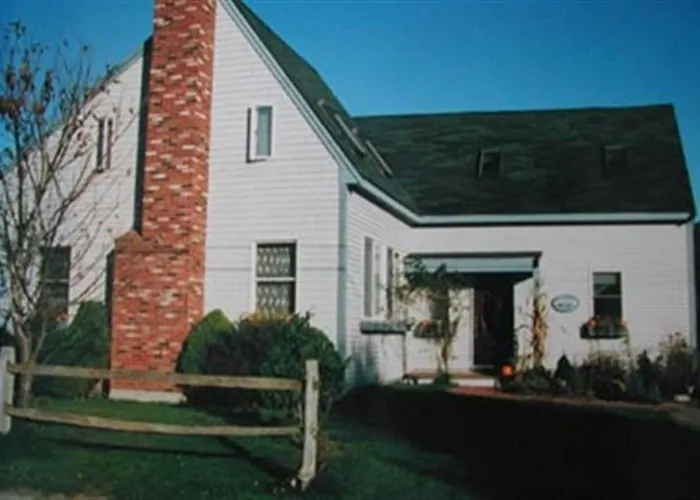 Hotel with Tennis: Gardenview Bed And Breakfast