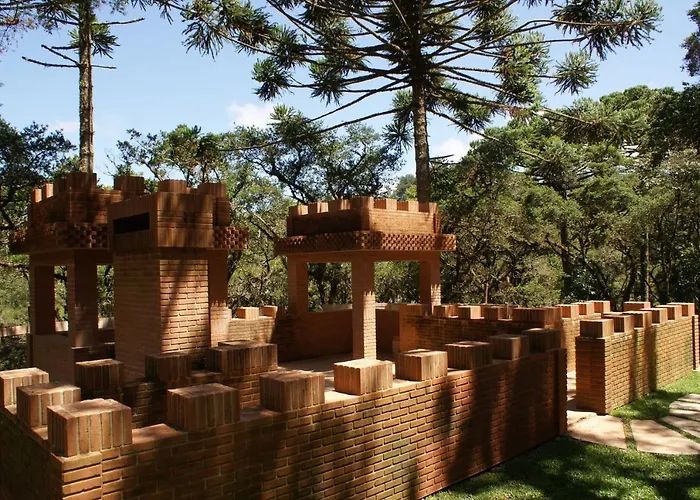 Hotel com parque aquático: Pousada do Castelo