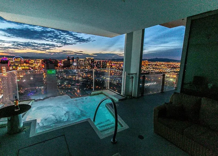 Apartment: Dream Penthouse At Palms Place