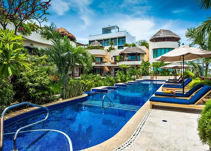 Porto Playa Condo And Beach Club
