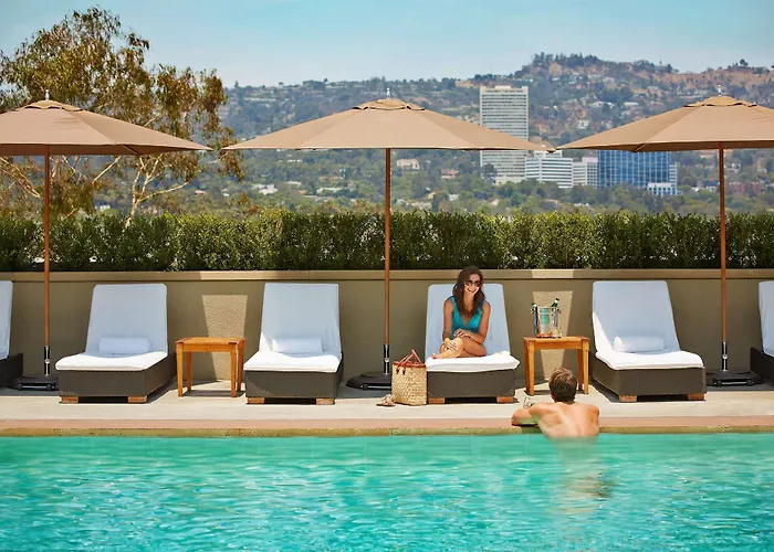 Hotel with pool: L'Ermitage Beverly Hills